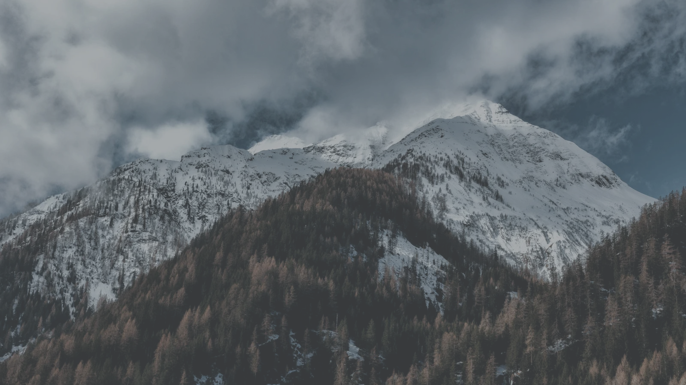 Shopping for a home loan in Bozeman? Learn 5 smart, grounded ways to compare mortgage rates and lenders so you can move forward with clarity and confidence.